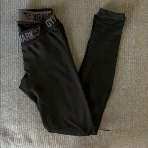 Small Gymshark leggings